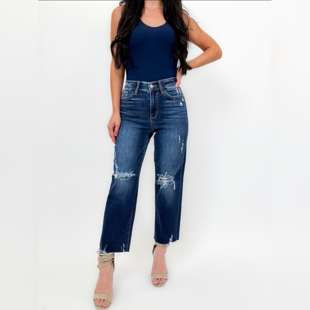 NWT Judy Blue dark wash, distressed, high waist, wide leg crop jeans sz 15 (32)